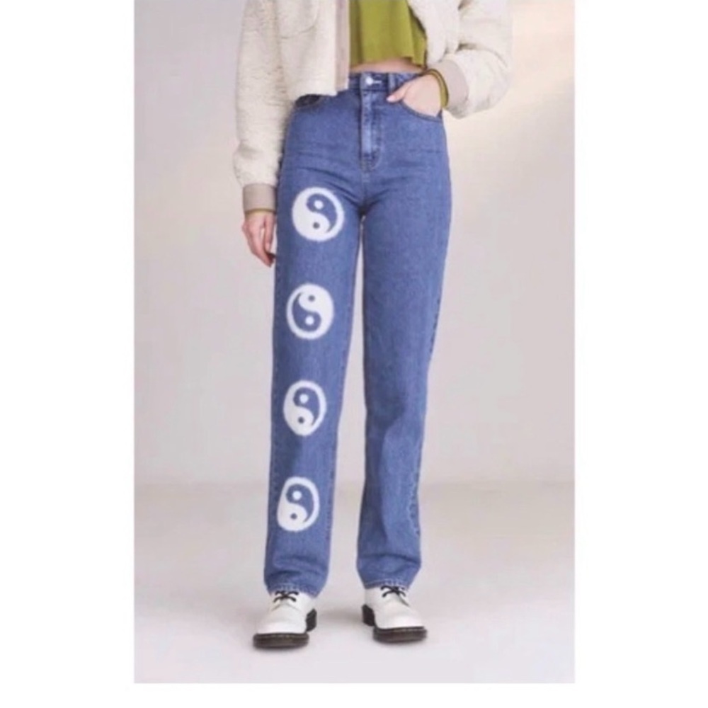 PACSUN Yin Yang 90’s Boyfriend Jeans - Picture 2 of 8